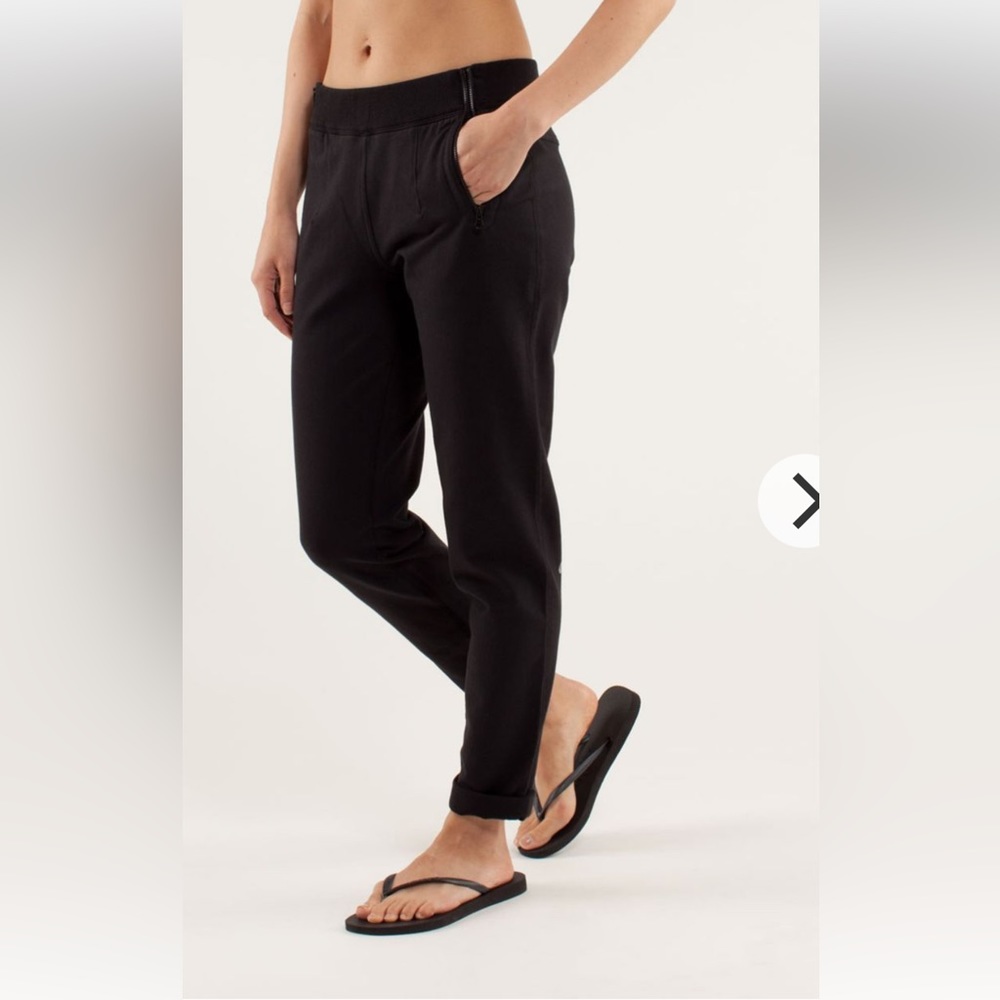Lululemon Rejuvenate Sweat Pants French Terry in Black size 8 - Picture 2 of 13